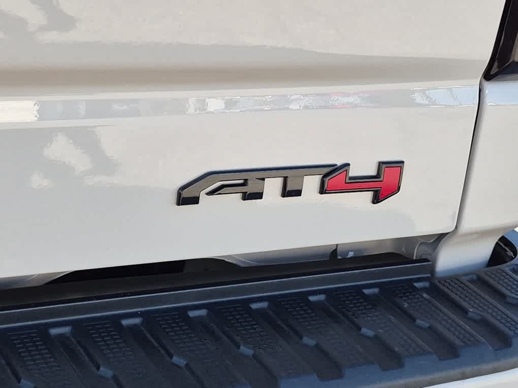 Used 2026 GMC Sierra 1500 AT4 w/ AT4 Premium Package AWD/4WD image 23