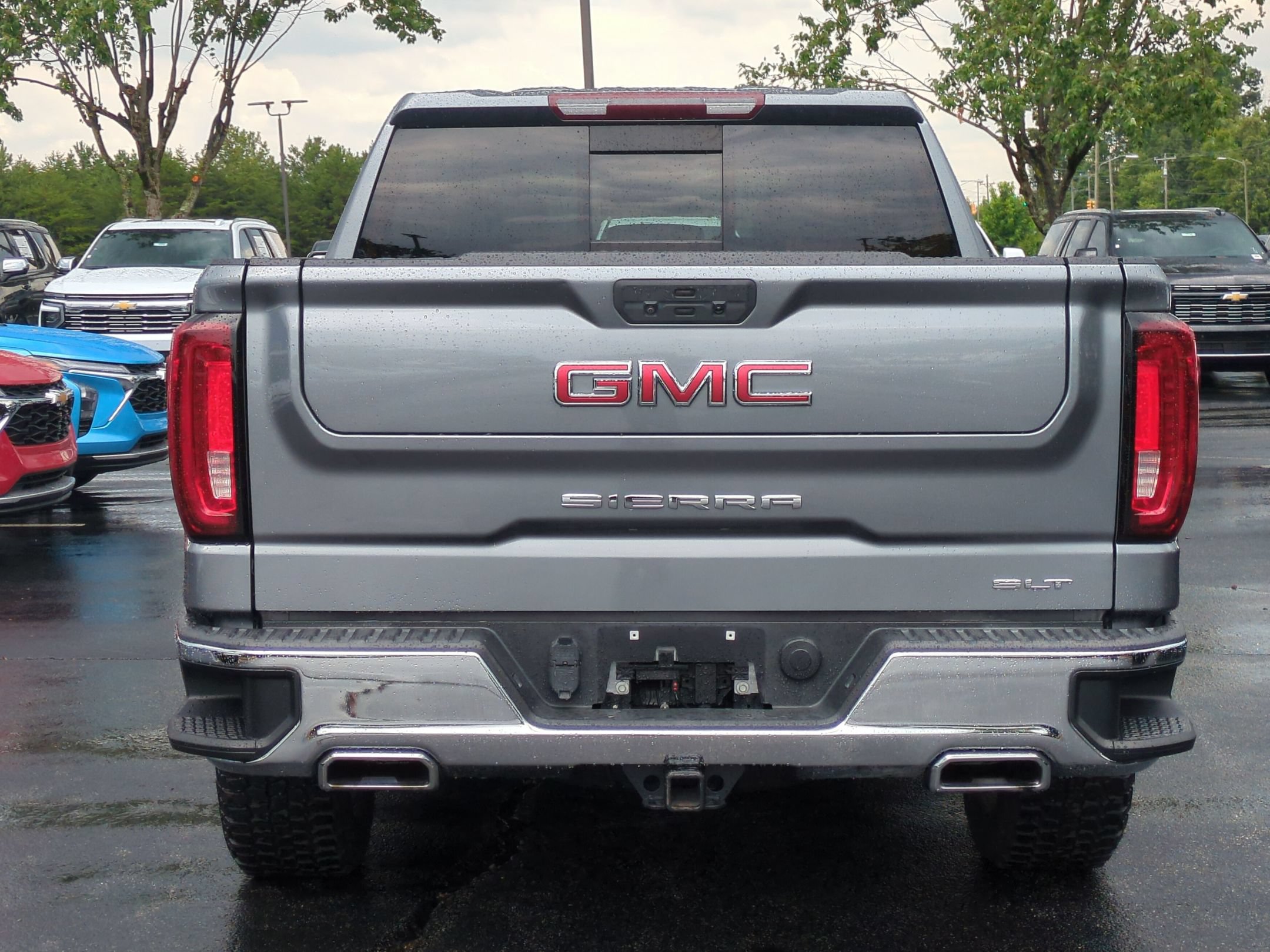 Used 2021 GMC Sierra 1500 SLT w/ SLT Premium Package AWD/4WD image 9