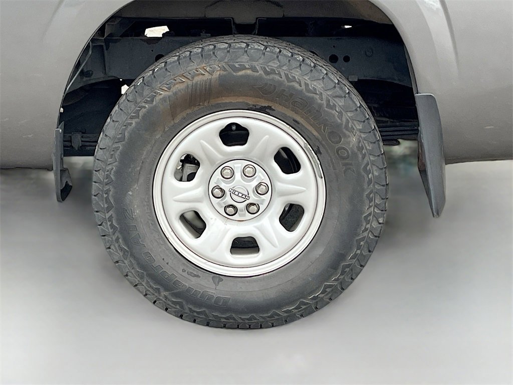 Used 2022 Nissan Frontier S w/ Technology Package image 27