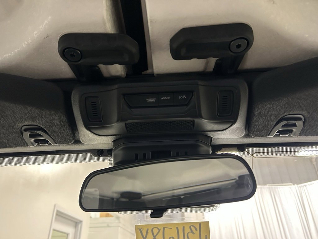 New 2025 Jeep Gladiator Rubicon w/ Convenience Group image 16