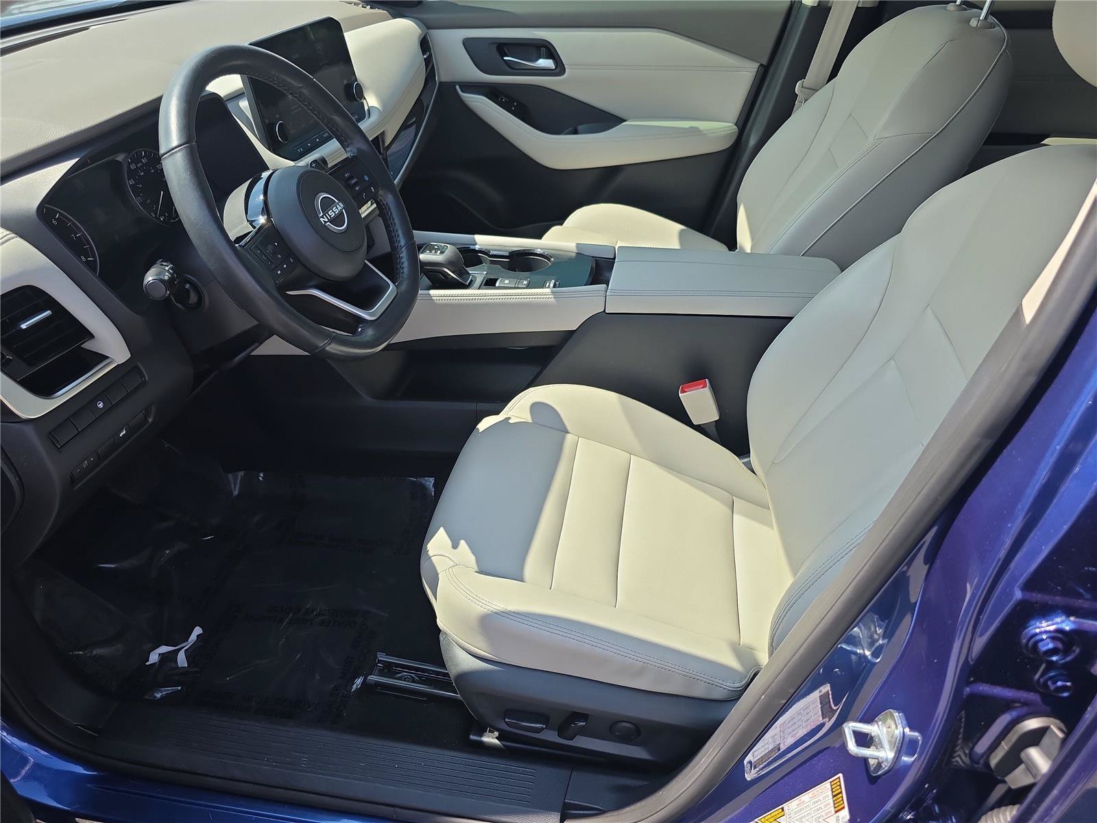 Used 2022 Nissan Rogue SL w/ SL Premium Package FWD image 15