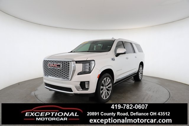 Used 2023 GMC Yukon XL Denali image 1