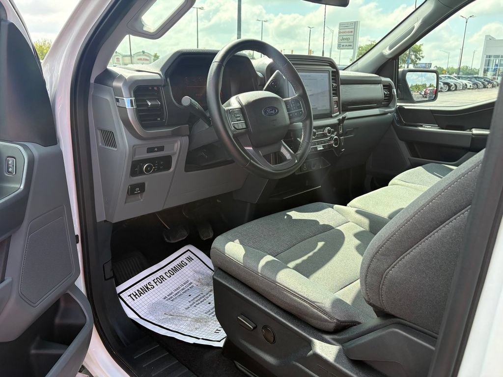 Used 2025 Ford F150 XLT w/ Equipment Group 301A Standard AWD/4WD image 15