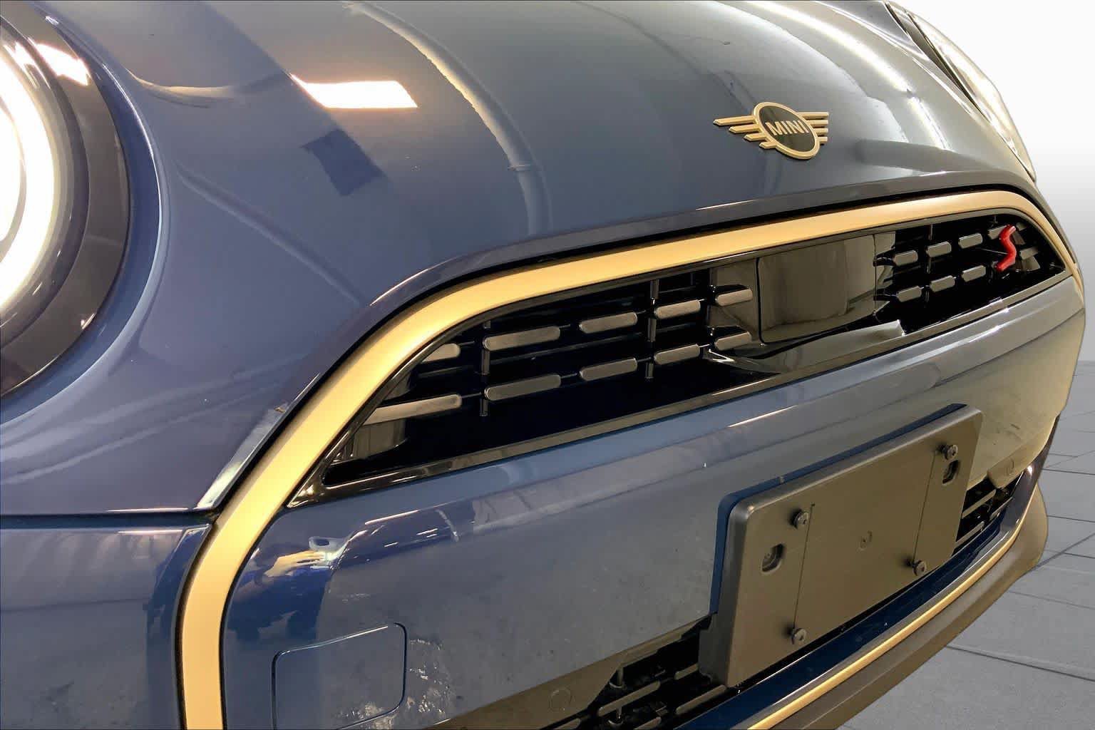 Used 2025 MINI Cooper S FWD image 32