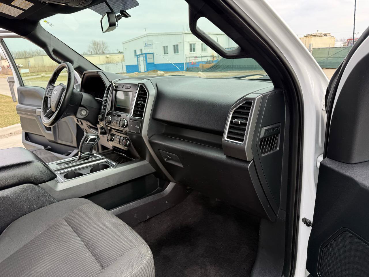 Used 2017 Ford F150 XLT w/ Equipment Group 301A Mid image 24