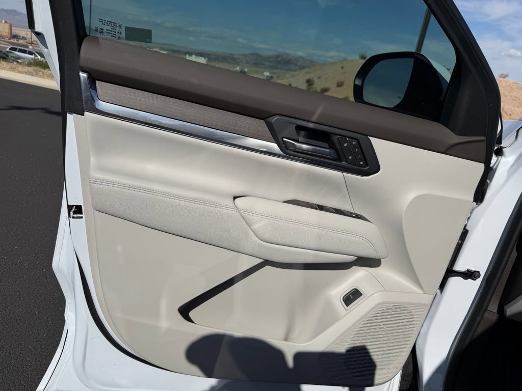 New 2026 GMC Terrain Denali AWD/4WD image 22