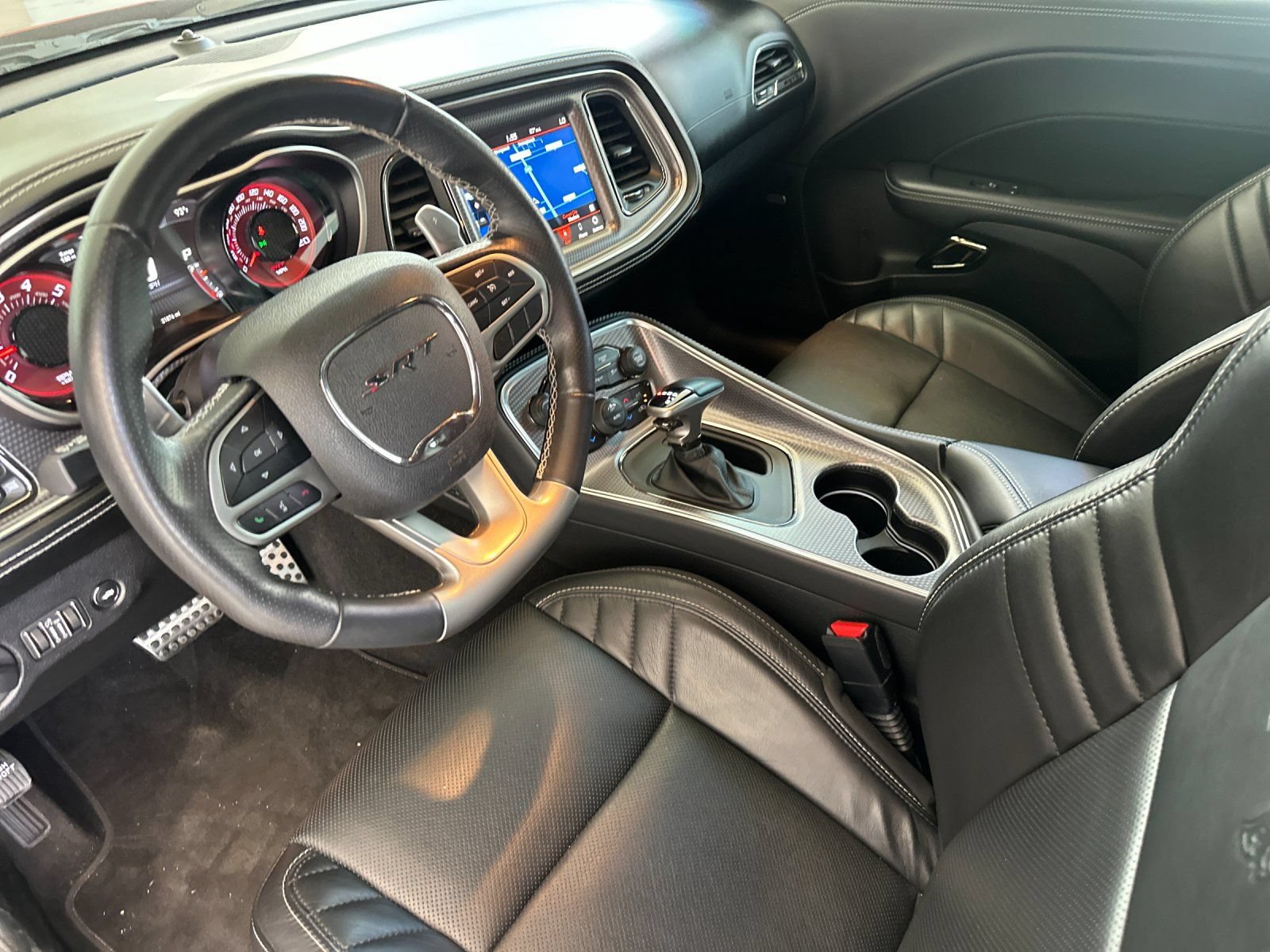 Used 2022 Dodge Challenger SRT Hellcat Redeye RWD image 8