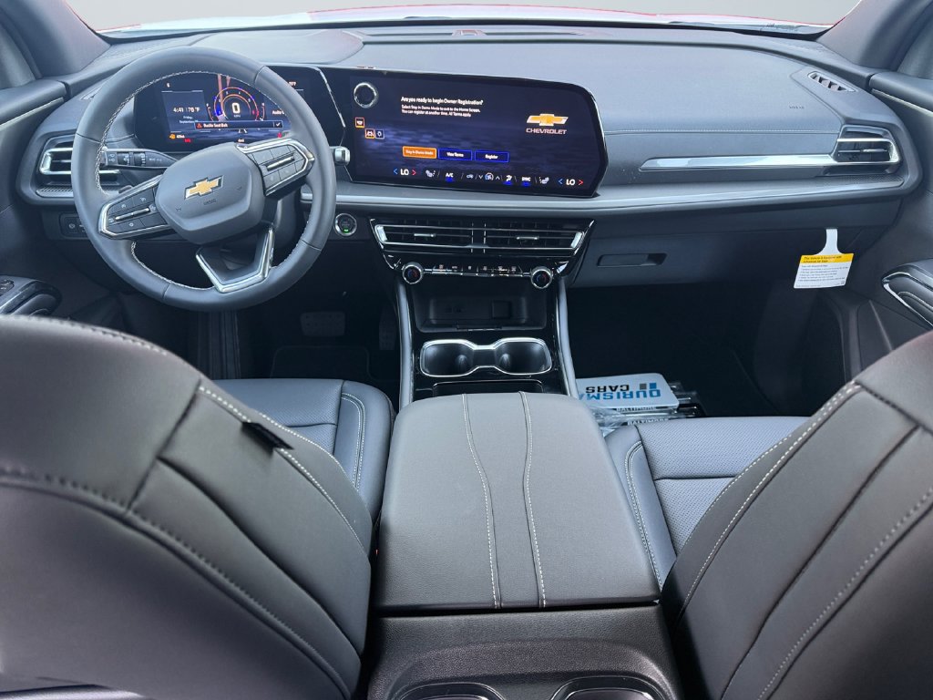 New 2027 Chevrolet Traverse LT w/ Driver Confidence Package FWD image 10