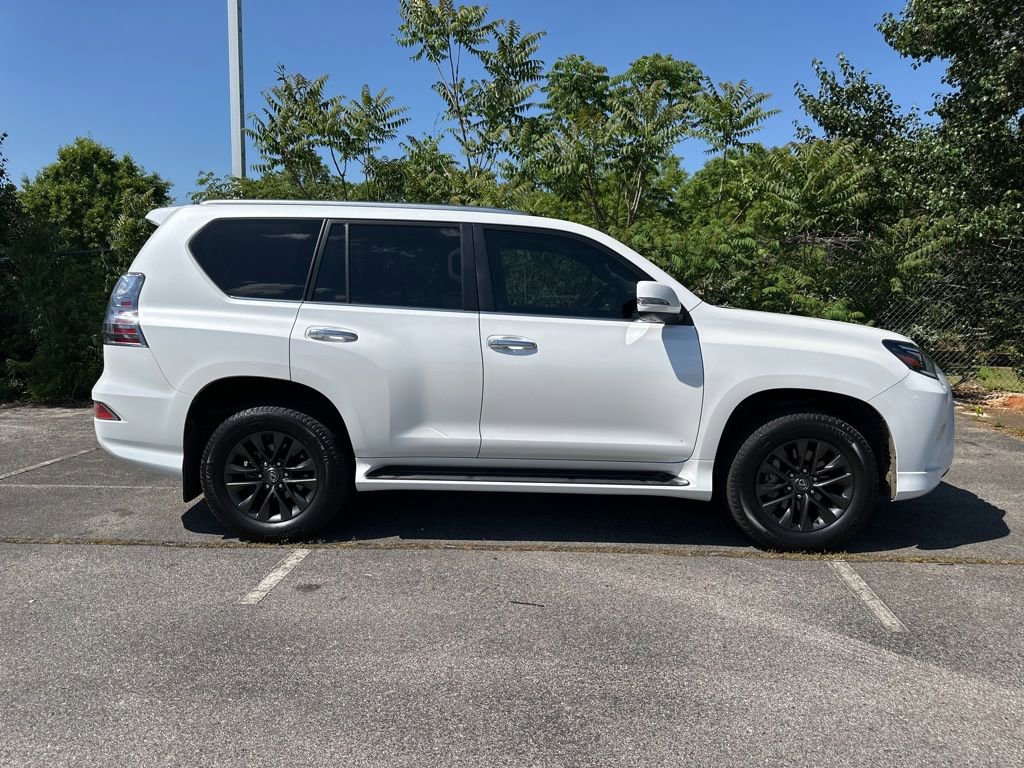 Used 2020 Lexus GX 460 Premium w/ Premium Package AWD/4WD image 2
