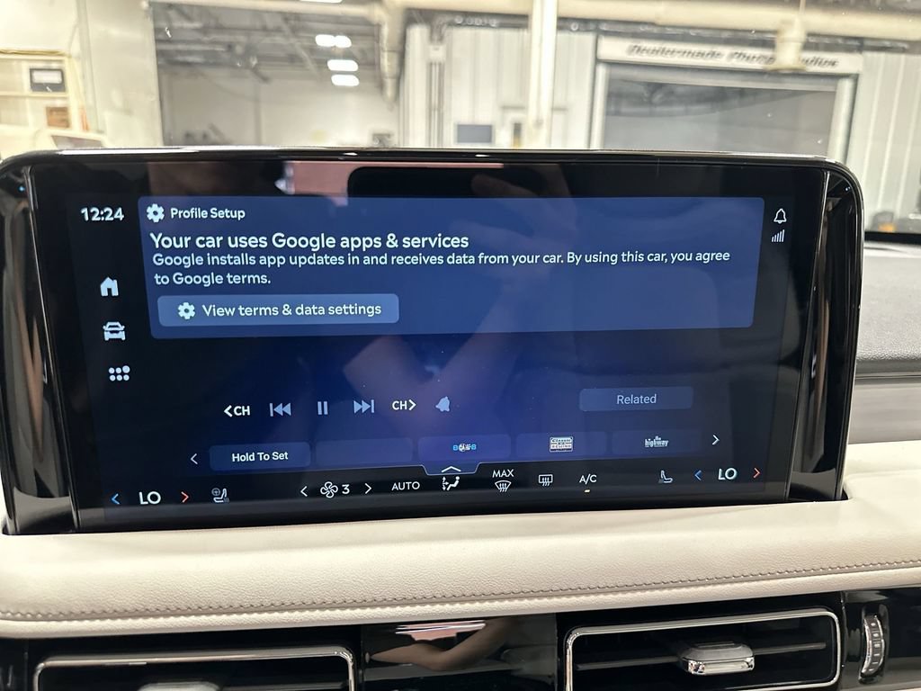 Used 2026 Lincoln Aviator Reserve AWD/4WD image 12