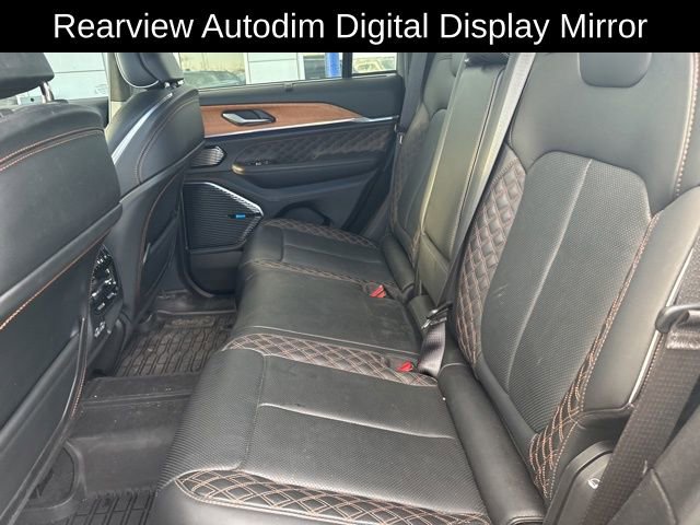 Used 2022 Jeep Grand Cherokee Summit image 16