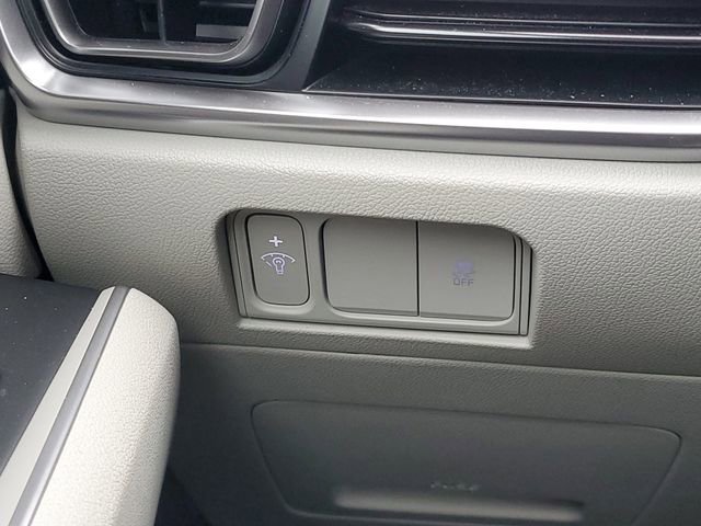 Certified 2025 Kia Sorento S image 18