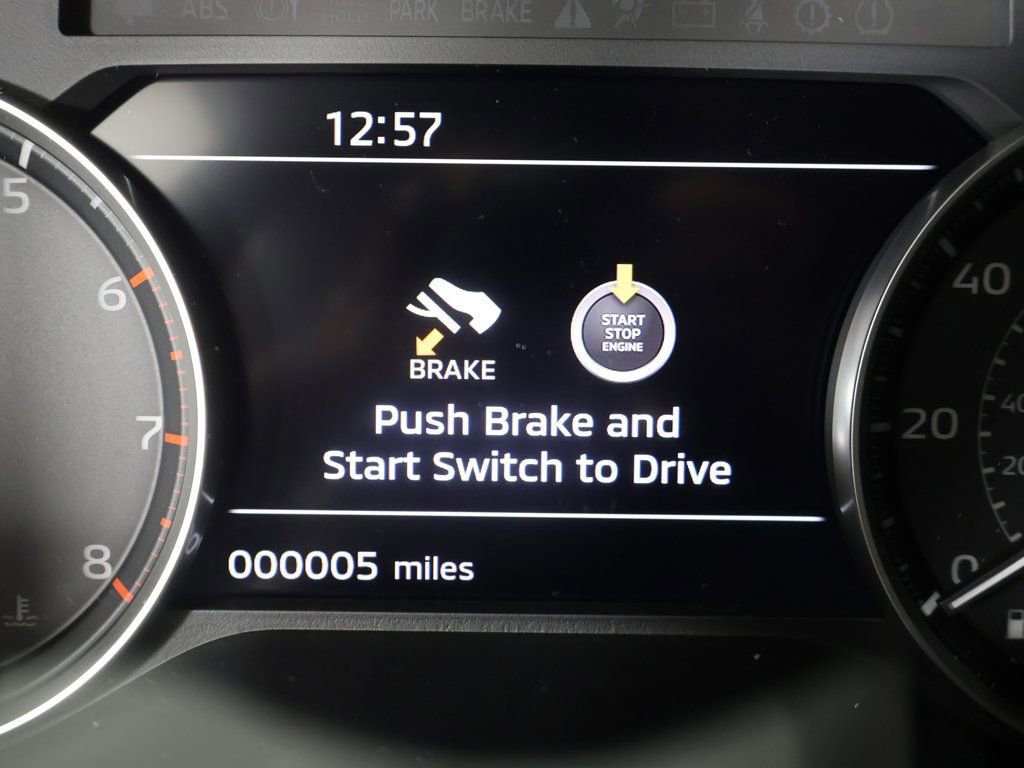 New 2026 Mitsubishi Outlander SE image 41