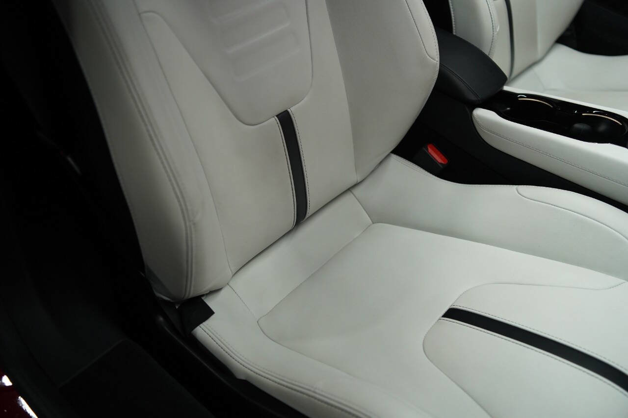 Used 2024 Lotus Emira First Edition image 89