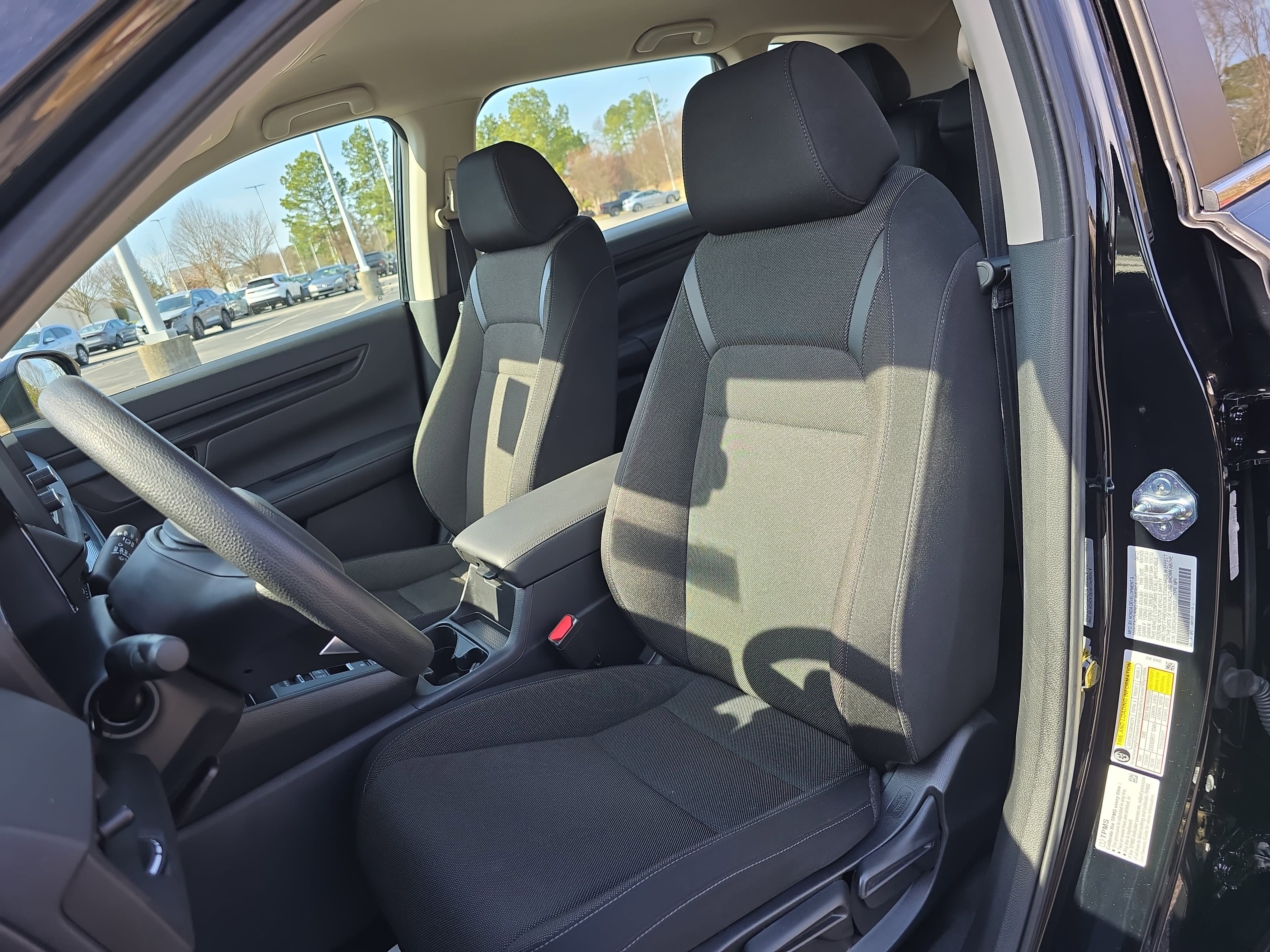 Used 2023 Honda CR-V LX image 16