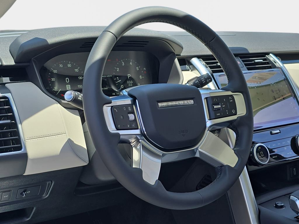 New 2026 Land Rover Discovery S AWD/4WD image 18