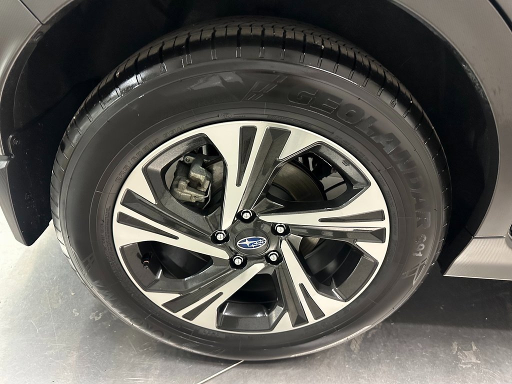 Used 2025 Subaru Crosstrek 2.5i Premium image 30