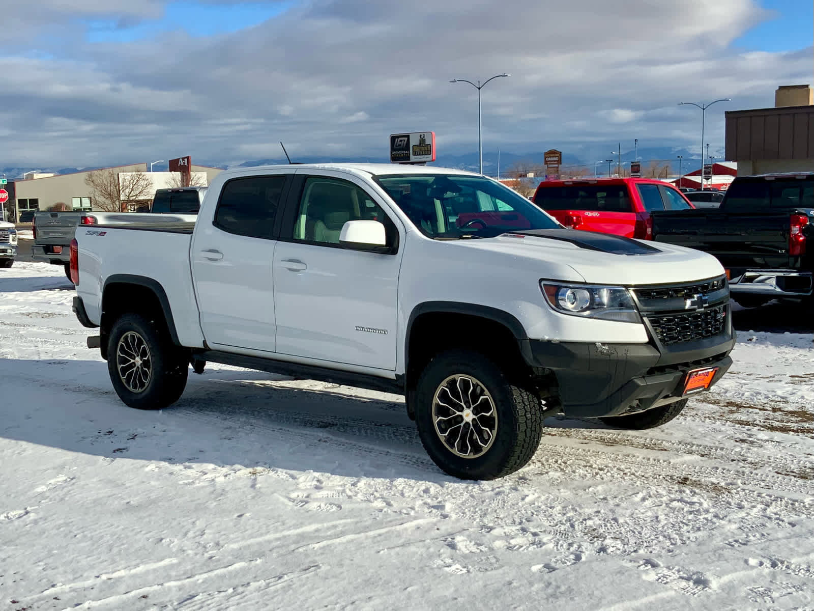 Used 2019 Chevrolet Colorado ZR2 image 7