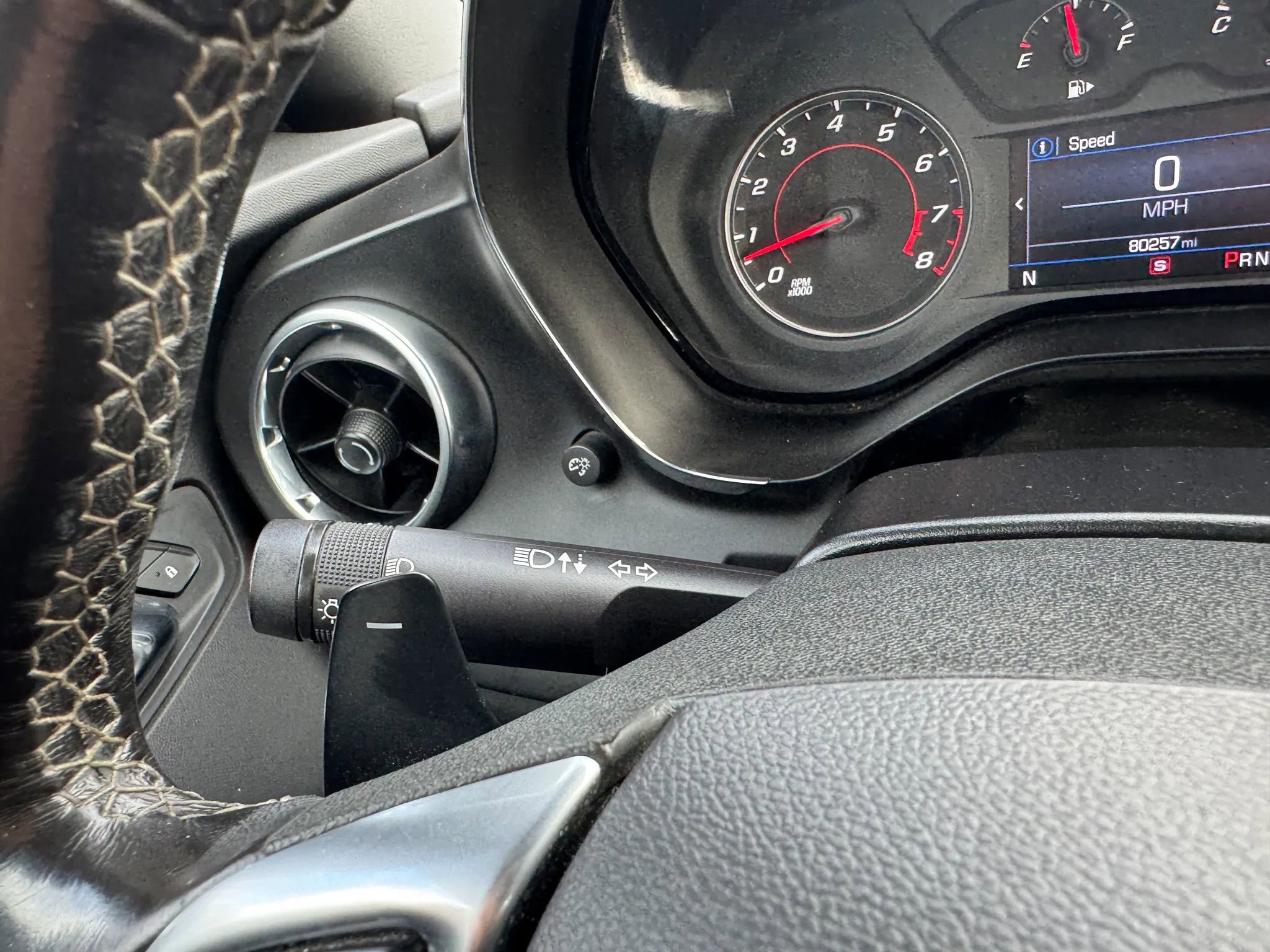 Used 2020 Chevrolet Camaro LT RWD image 11