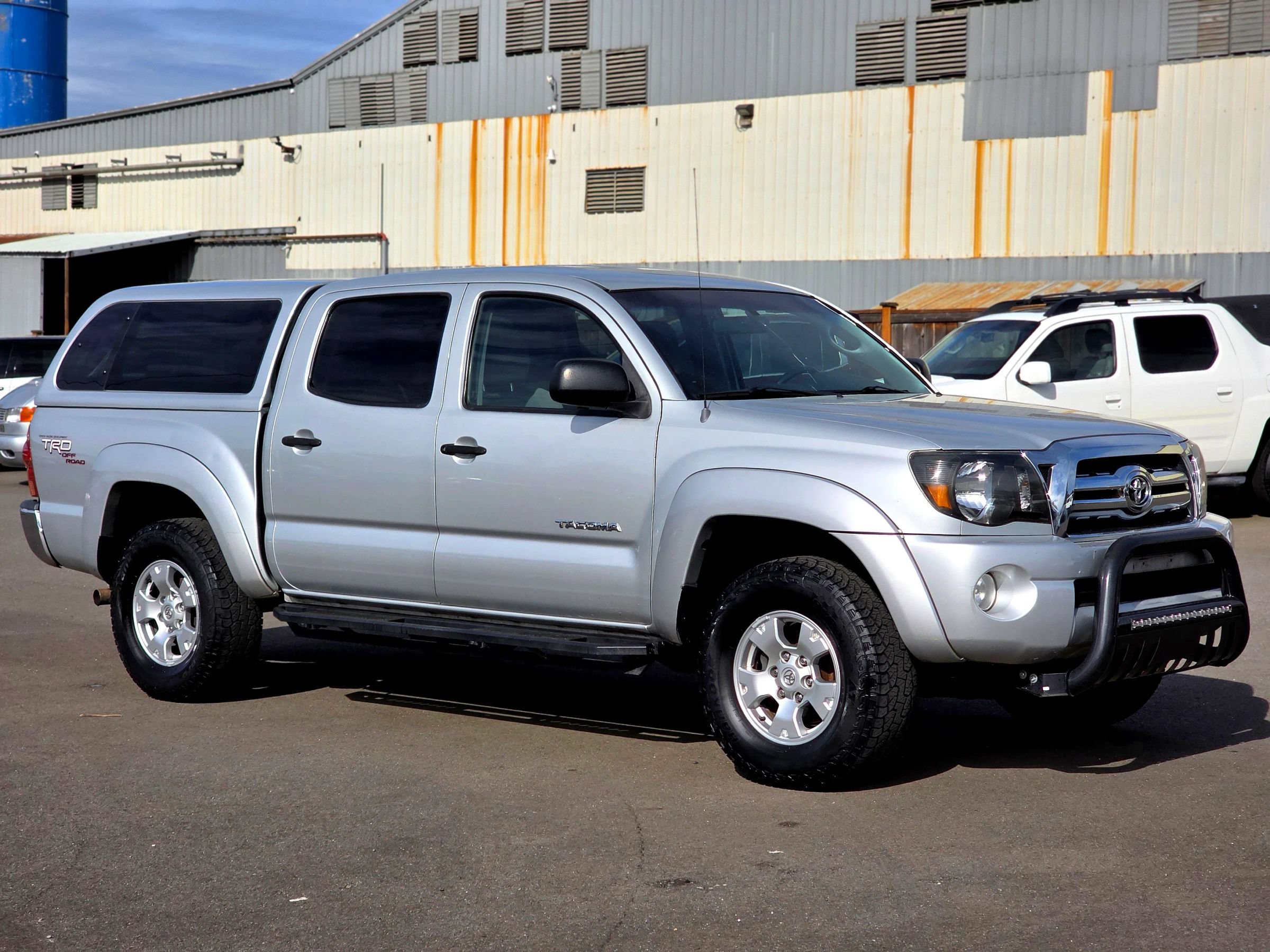 Used 2005 Toyota Tacoma 4x4 Double Cab w/ TRD Off-Road Pkg #2 image 1