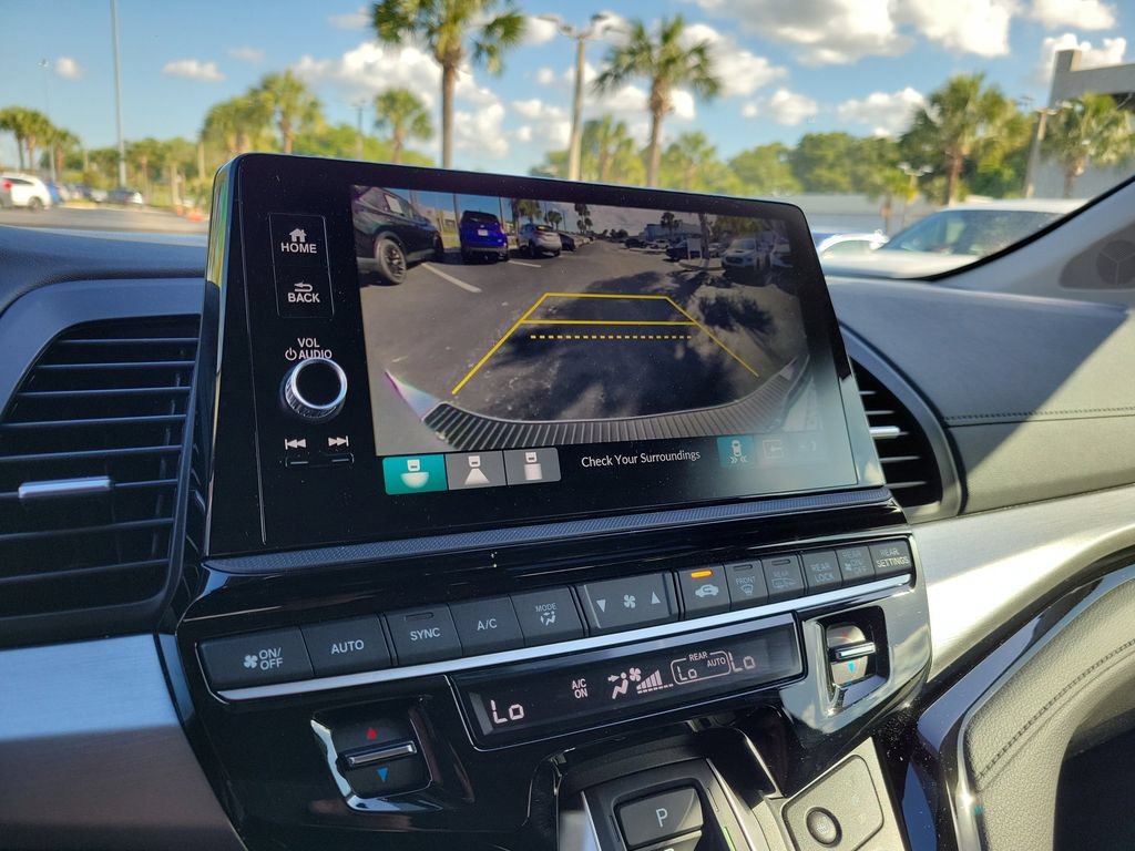 Certified 2026 Honda Odyssey Touring image 37