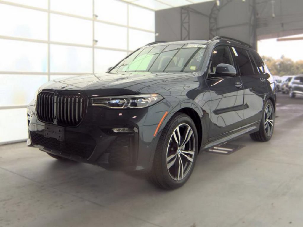 Used 2021 BMW X7 xDrive40i w/ M Sport Package AWD/4WD image 2