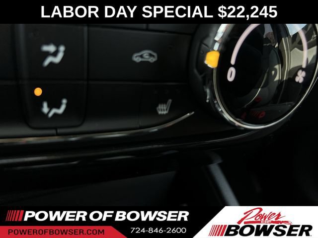 Certified 2024 Chevrolet TrailBlazer LT w/ LT Cold Weather Package AWD/4WD image 14