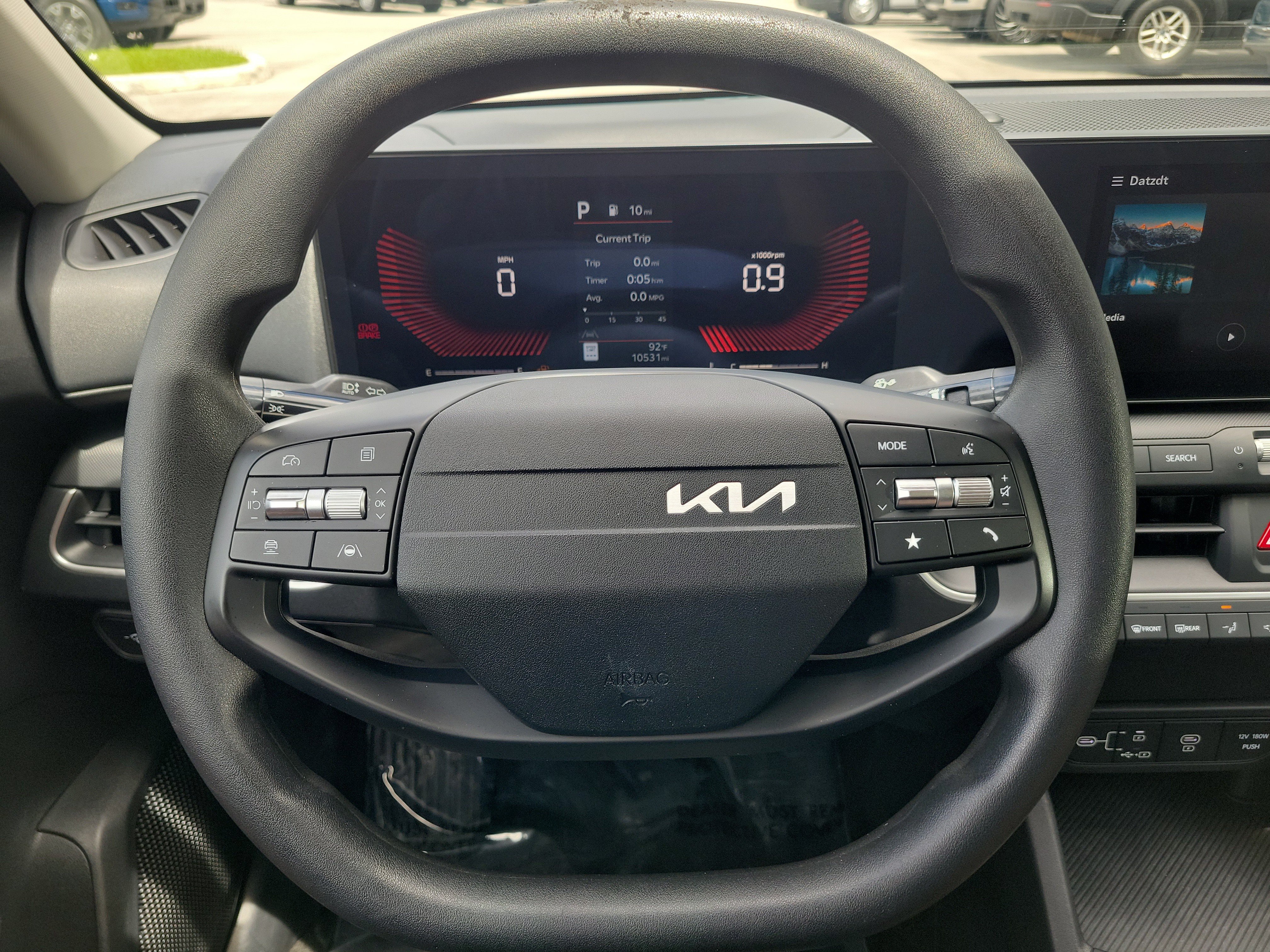 Used 2025 Kia K4 FWD image 19