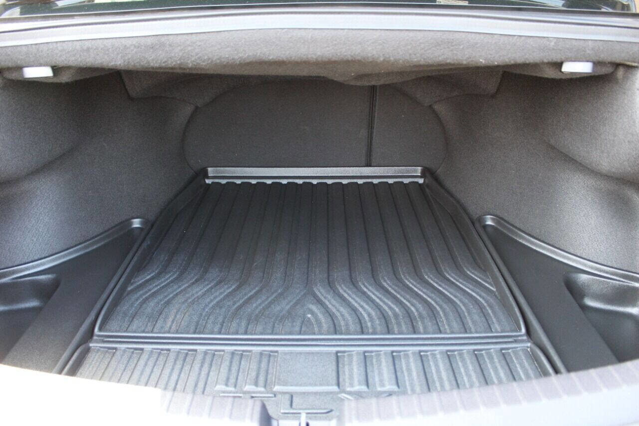 Used 2018 Acura TLX image 13