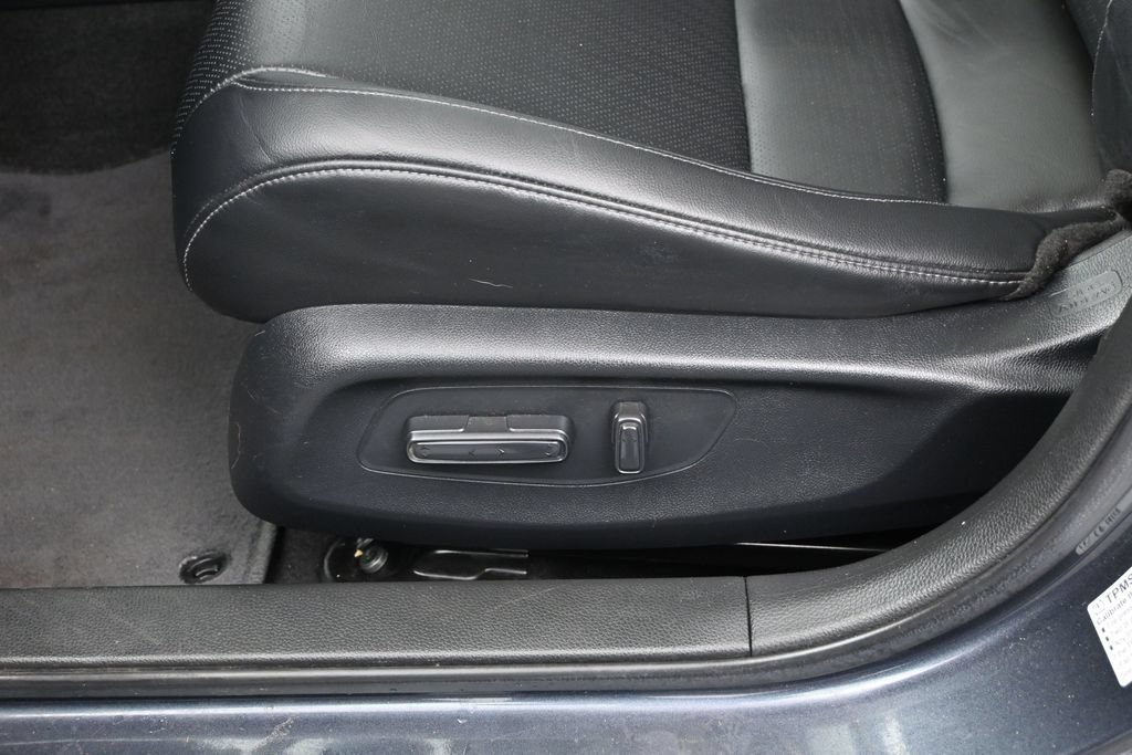 Used 2023 Honda Civic Touring image 19