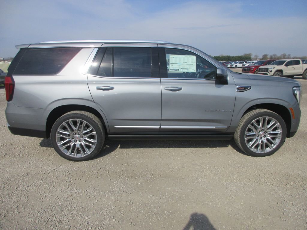 New 2026 GMC Yukon Denali image 3