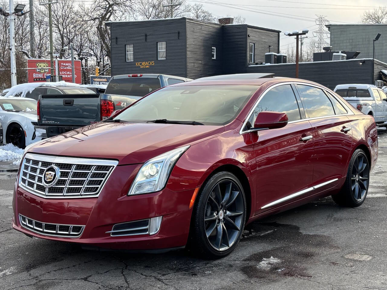 Used 2013 Cadillac XTS Premium image 4