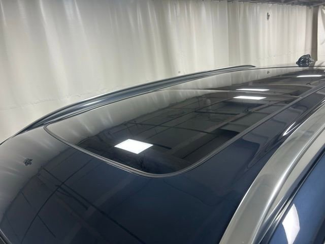 Used 2025 Volvo XC90 B5 Core image 5