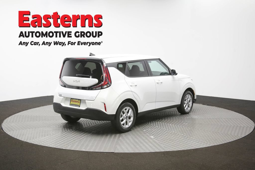 Used 2024 Kia Soul LX w/ Option Group 015 FWD image 40
