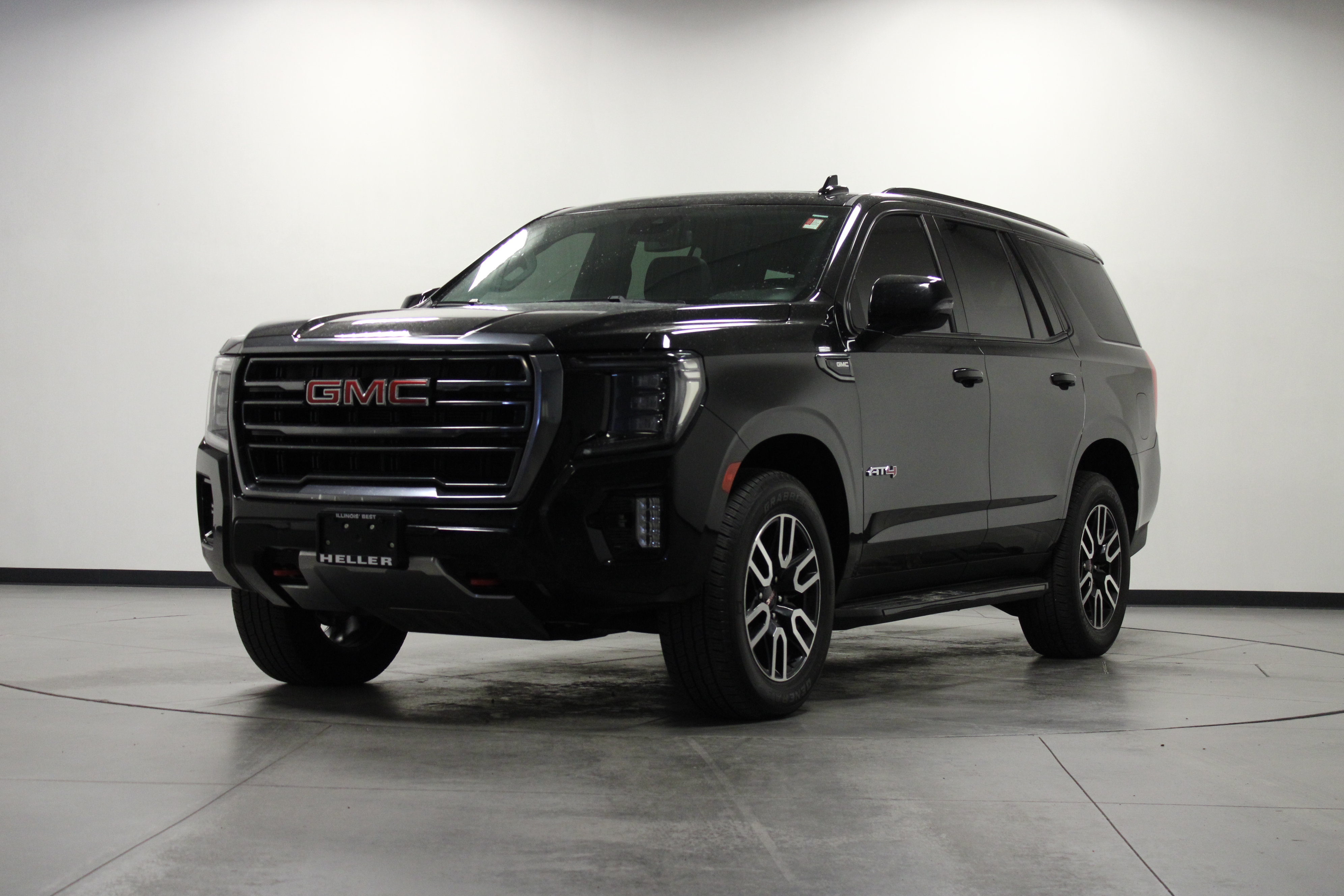 Used 2023 GMC Yukon AT4 AWD/4WD image 8