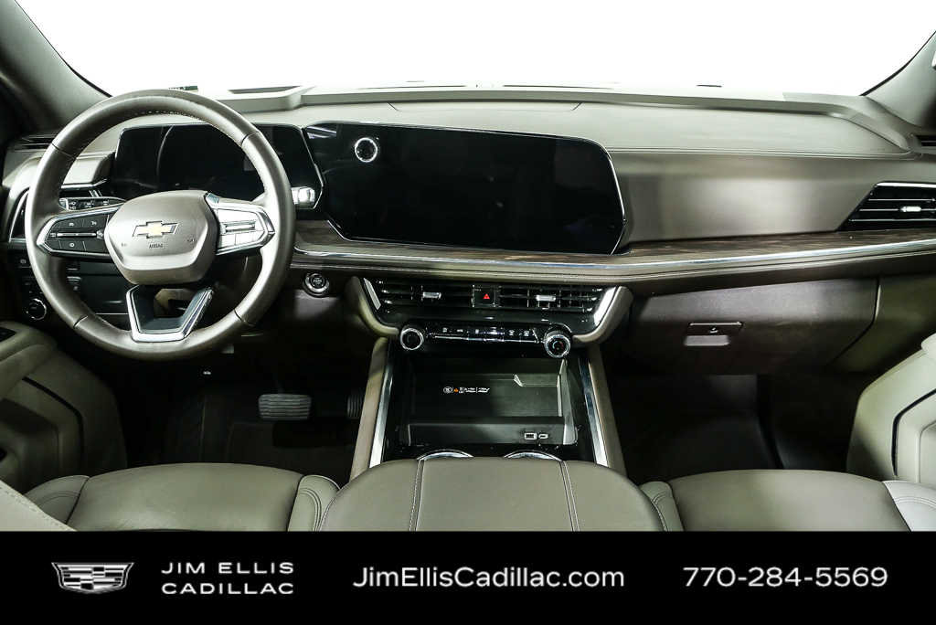 Used 2025 Chevrolet Tahoe LT AWD/4WD image 19