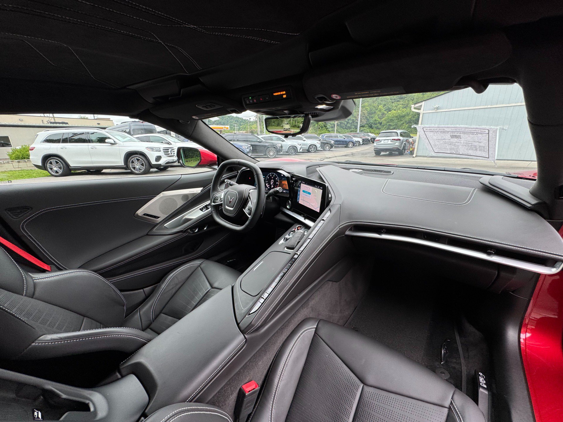 Used 2025 Chevrolet Corvette Stingray Premium Cpe w/ Z51 Performance Package RWD image 19