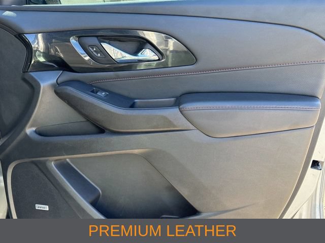 Used 2022 Chevrolet Traverse RS AWD/4WD image 8