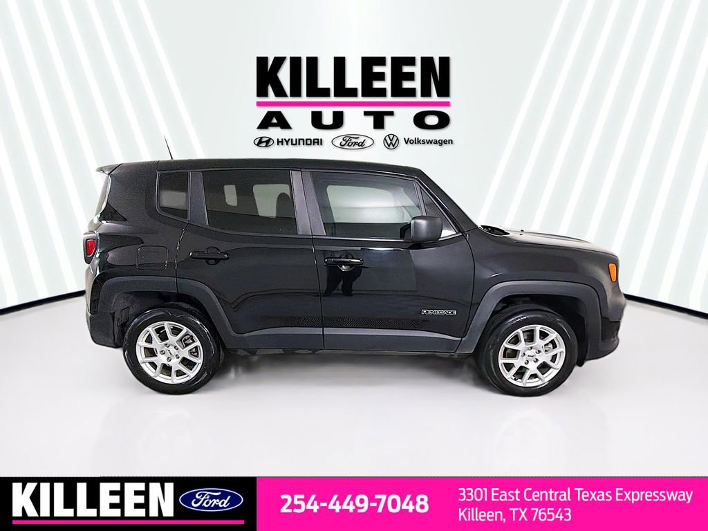 Used 2023 Jeep Renegade Latitude image 9