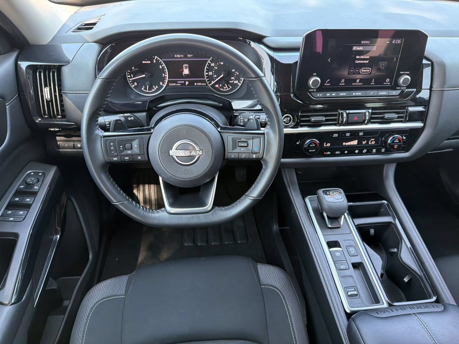 Used 2023 Nissan Pathfinder SV w/ SV Premium Package FWD image 28