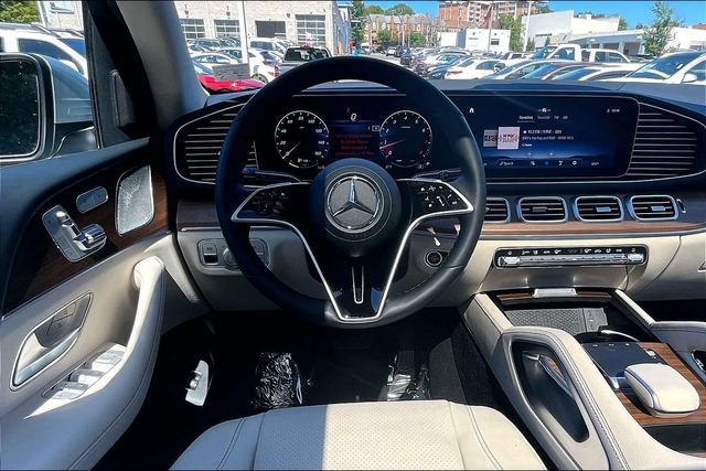 Used 2026 Mercedes-Benz GLE 350 4MATIC image 4