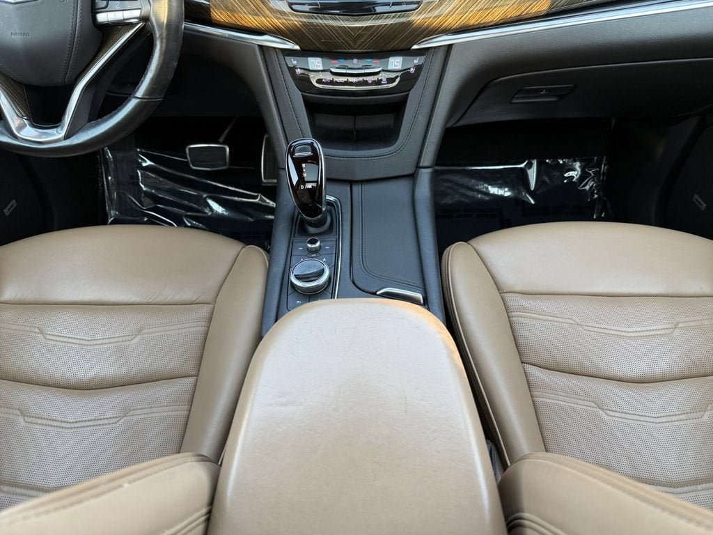 Used 2022 Cadillac XT6 Sport w/ Platinum Package AWD/4WD image 12