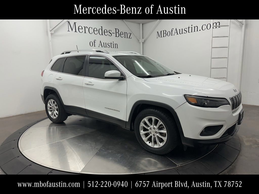 Used 2019 Jeep Cherokee Latitude w/ Popular Appearance Group
