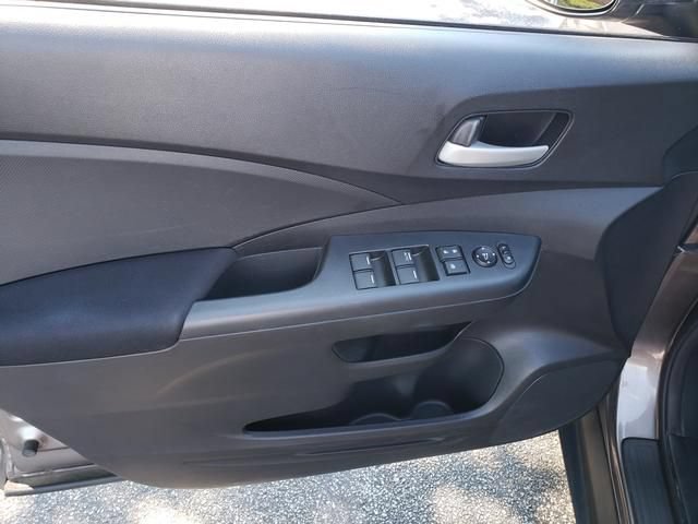 Used 2016 Honda CR-V SE image 11