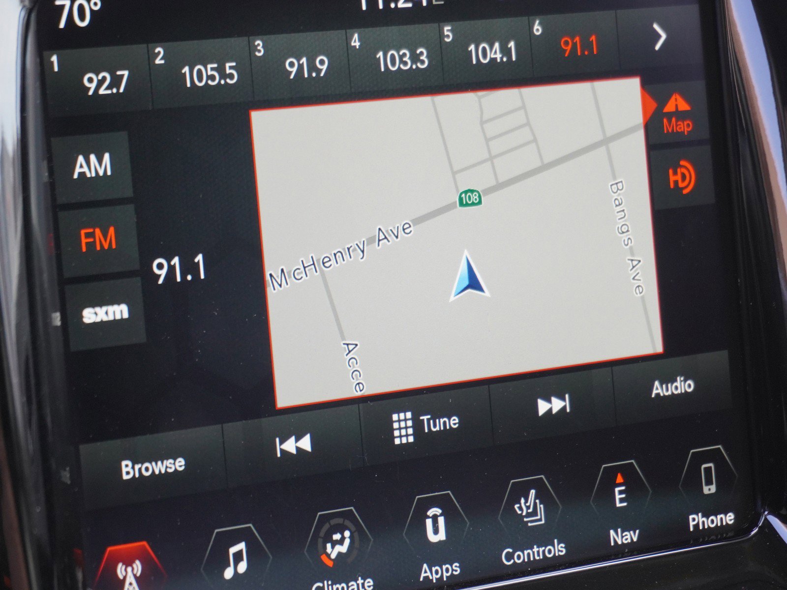 Used 2017 Jeep Compass Limited image 29