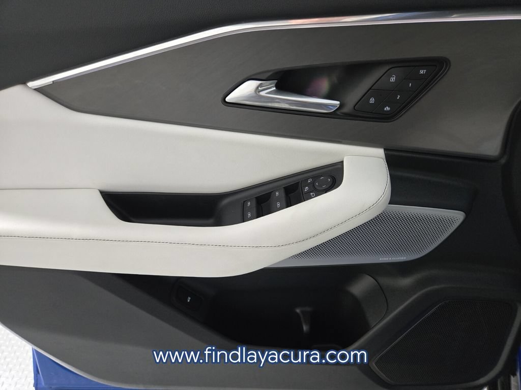Used 2024 Acura ZDX Type S AWD/4WD image 18