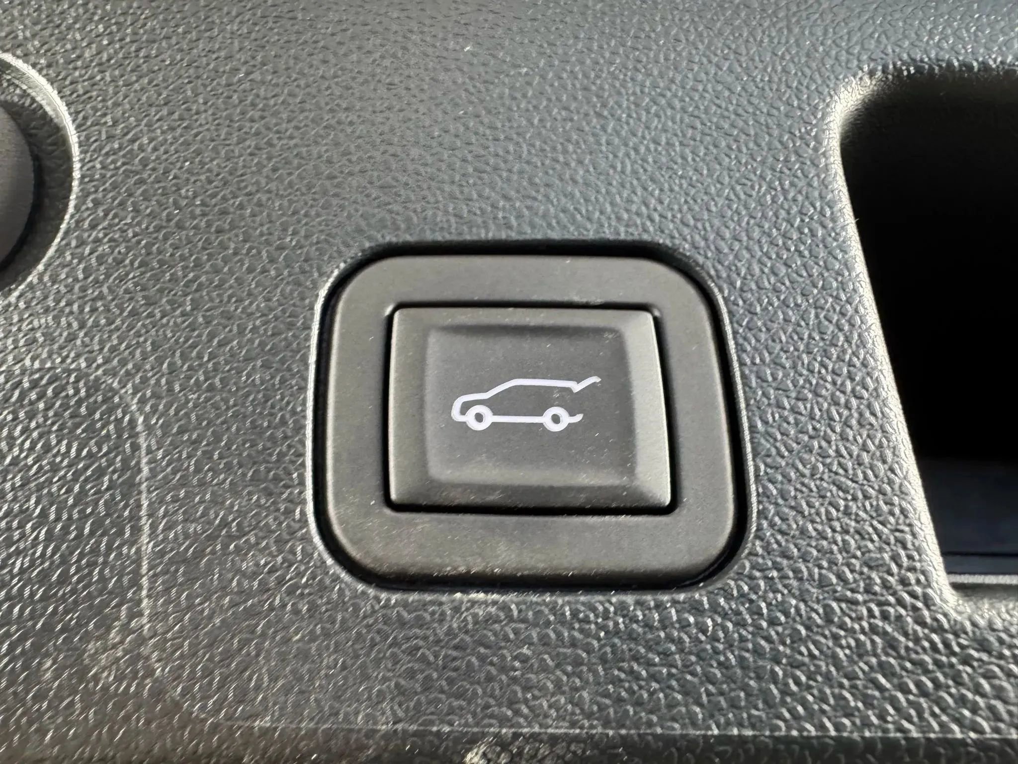 Used 2026 Chevrolet Equinox RS w/ Convenience Package III image 30