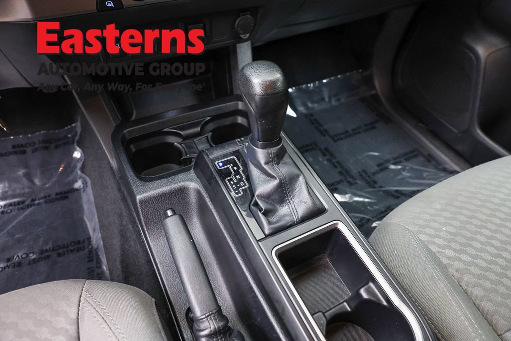 Used 2020 Toyota Tacoma SR w/ SR Convenience Package RWD image 12