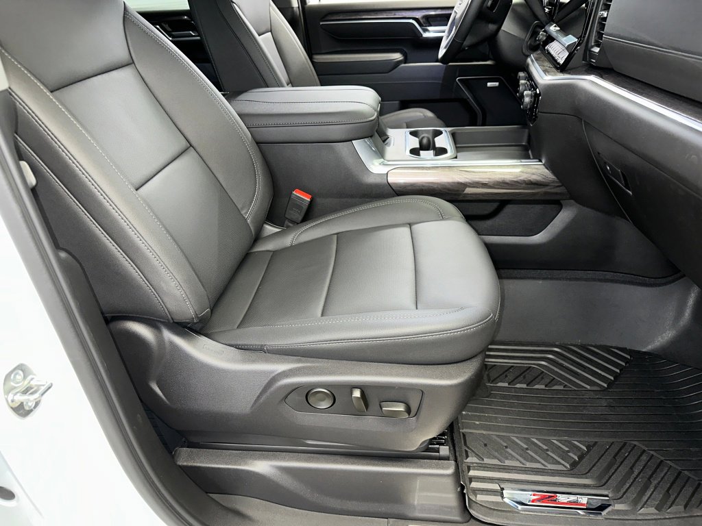 Certified 2026 Chevrolet Silverado 2500 LTZ w/ LTZ Premium Package image 35