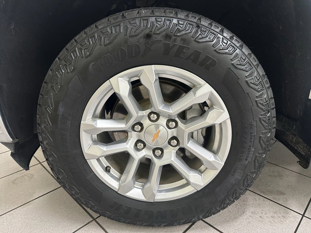 Used 2025 Chevrolet Silverado 1500 LT image 20